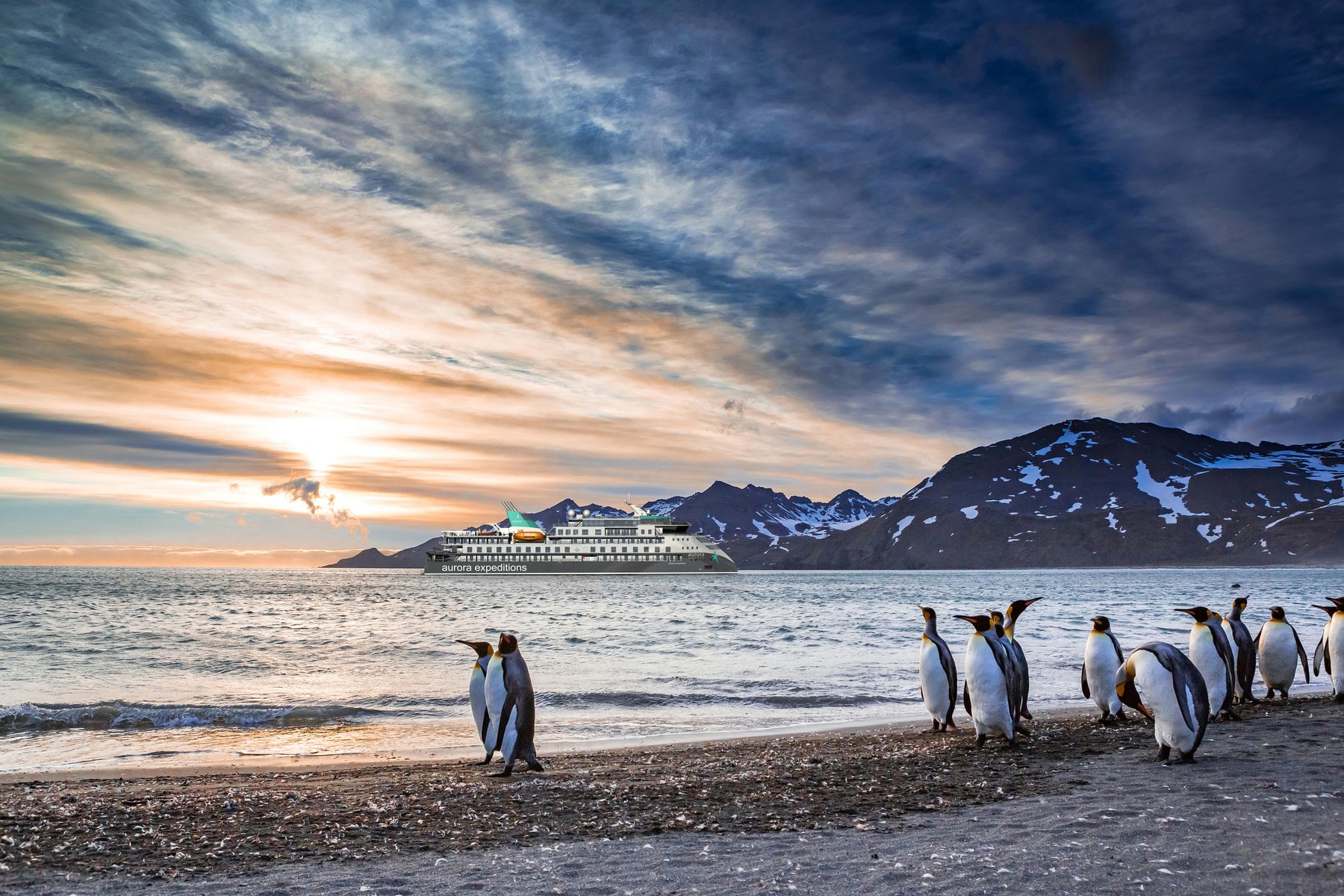 Die Douglas Mawson steht für nachhaltige Expeditionsreisen mit Hybridtechnik und minimalen Umweltauswirkungen in sensiblen Polarregionen.