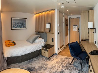 MS_Ultramarine_-_Solo_Panorama_Cabin_624_2_Web_1920