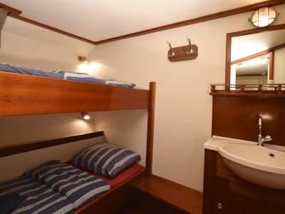 Meander_interior_21_1920_original