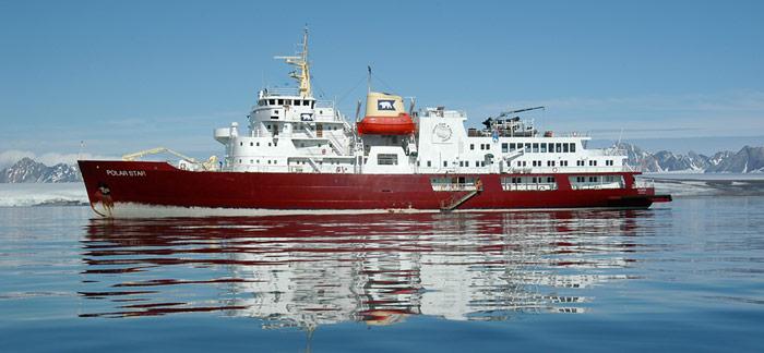 Umwelteinfluss von Kreuzfahrten in Spitzbergen