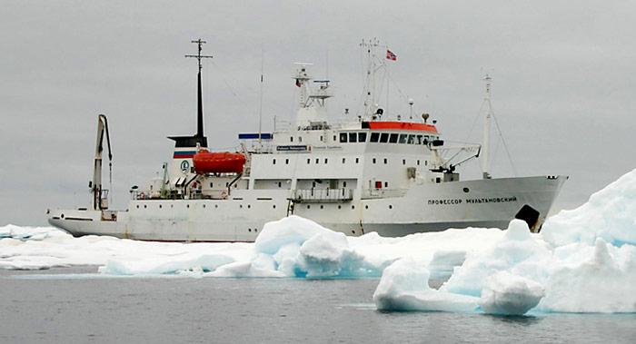 Weniger Schiffe in Spitzbergen